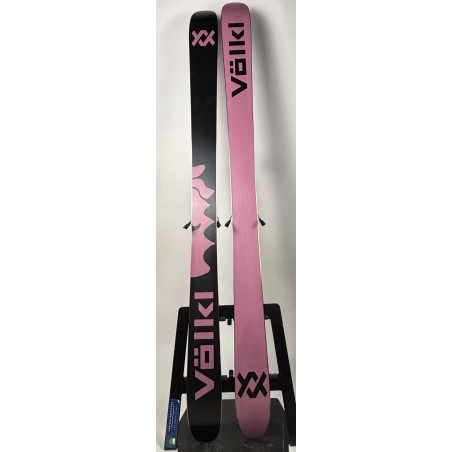 Volkl Revolt 96 + Squire 11 TCX – Ski all mountain freestyle | Horizon Montagne – La Boîte à Skis