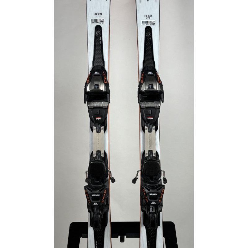 Skis piste Blizzard Thunderbird R13 LTD – Précision et stabilité | Horizon Montagne - La Boîte à Skis