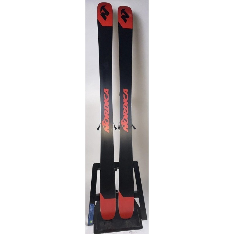 Enforcer 99 + Griffon 13 D TECNICA – Ski all mountain puissant | Horizon Montagne - La Boîte à Skis