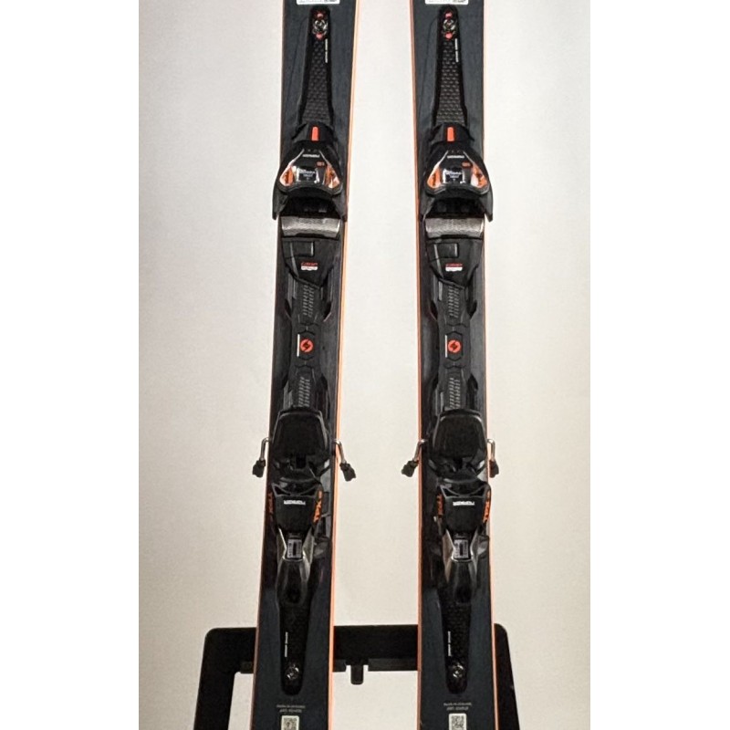 Blizzard Pack Thunderbird R15 82 + TPX 12 D | Ski piste test