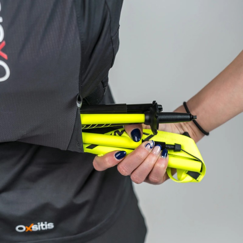 Le sac d’hydratation Spectre 12 est conçu pour les sportifs et les passionnés d’activités outdoor qui recherchent un équipement