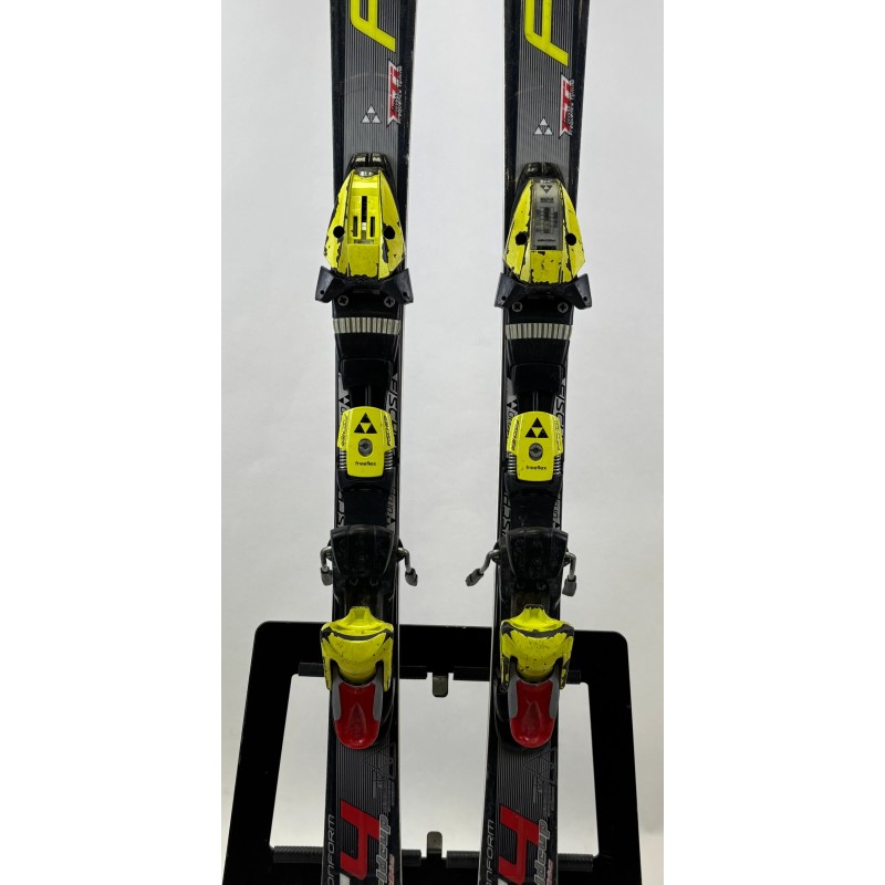 FISCHER Rc4 World Cup Sl | Ski Piste junior d'occasion