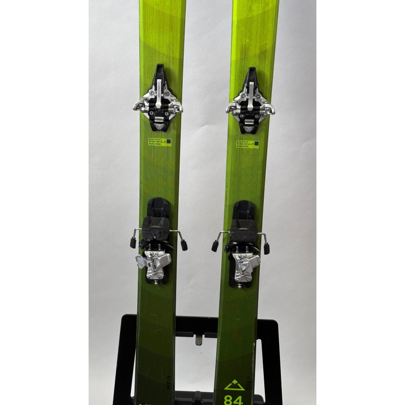 Rise 84 + Radical + Peaux | ski Piste adulte d'occasion