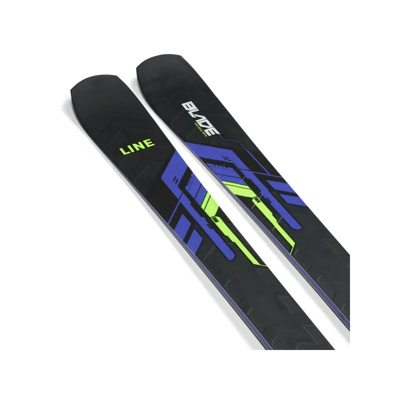 Blade W