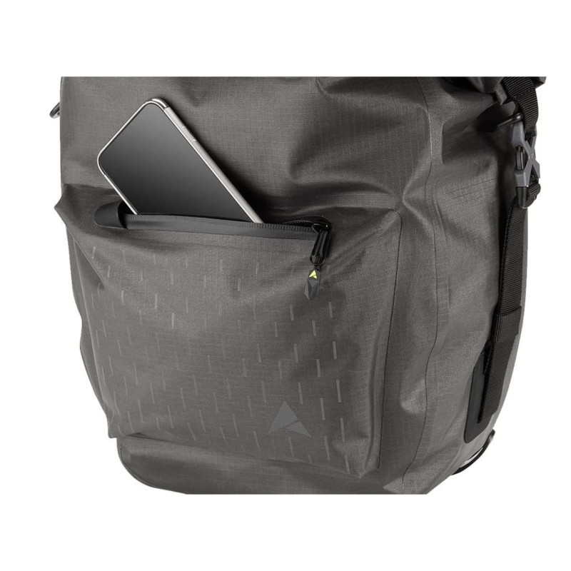 Thunderstorm Adventure 15L
