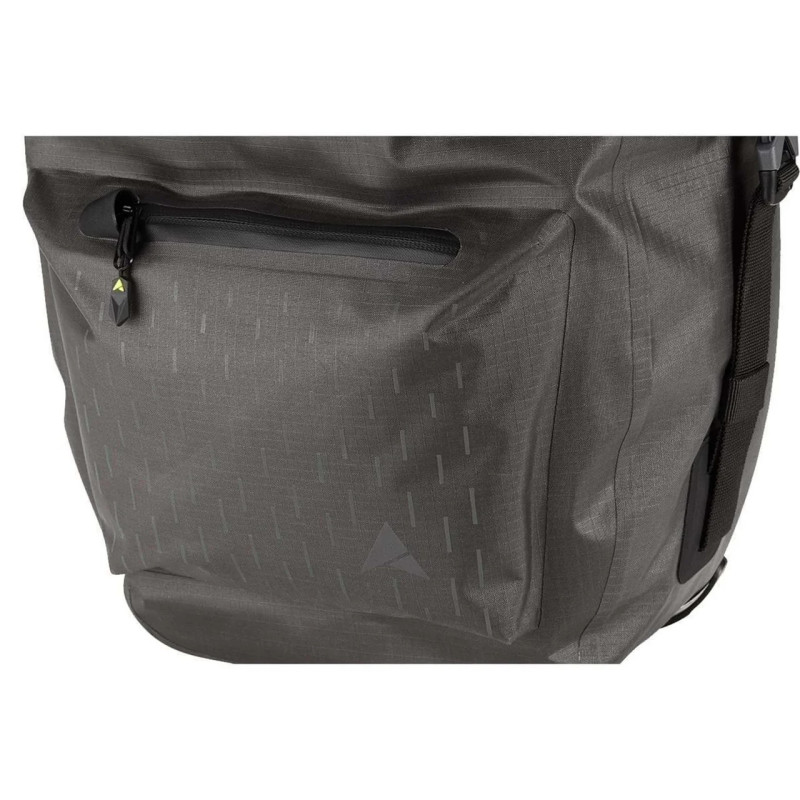 Thunderstorm Adventure 15L