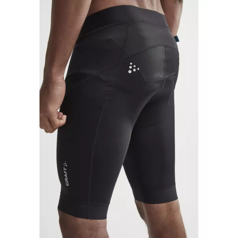 Essence Shorts M