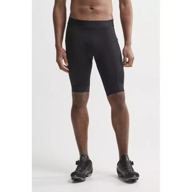 Essence Shorts M